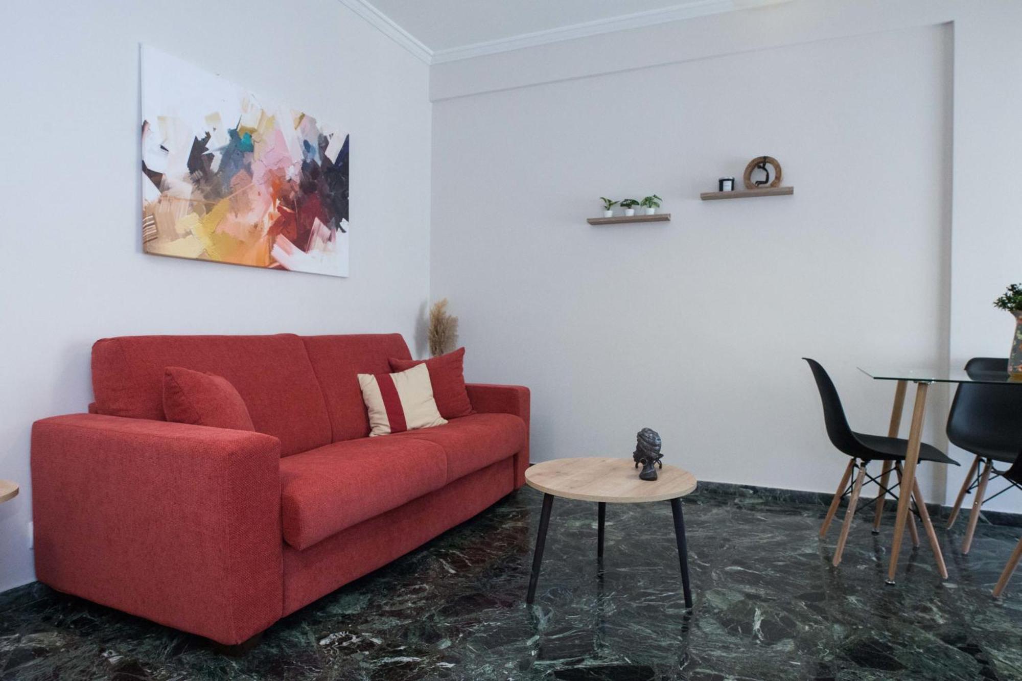 Modern 1 Bd Balcony Apt Near Metro In Kato Patisia アテネ エクステリア 写真