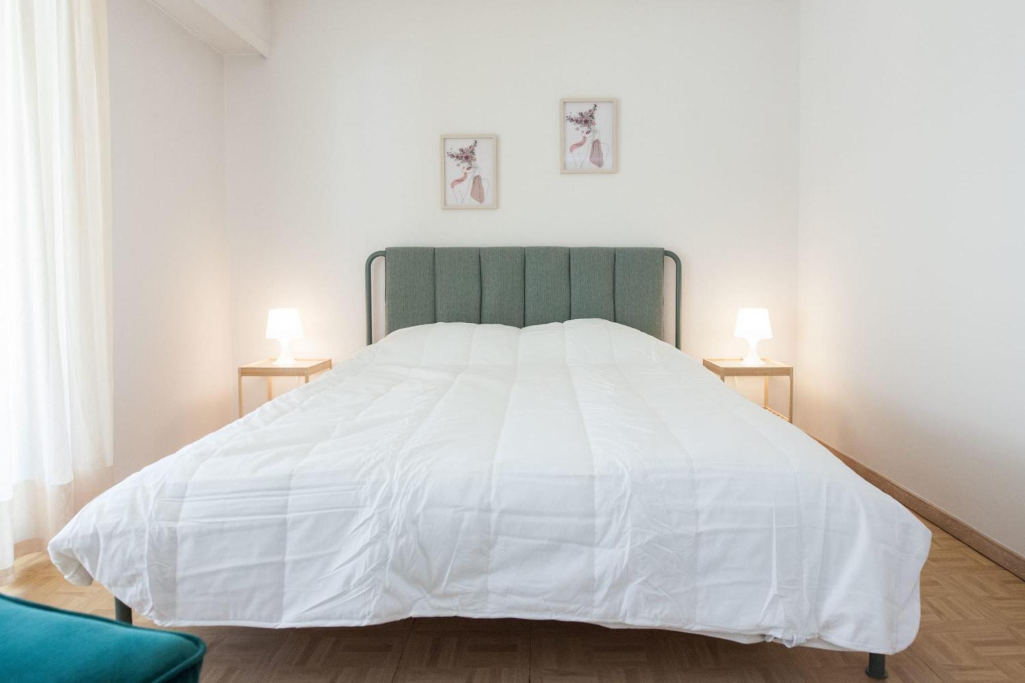 Modern 1 Bd Balcony Apt Near Metro In Kato Patisia アテネ エクステリア 写真